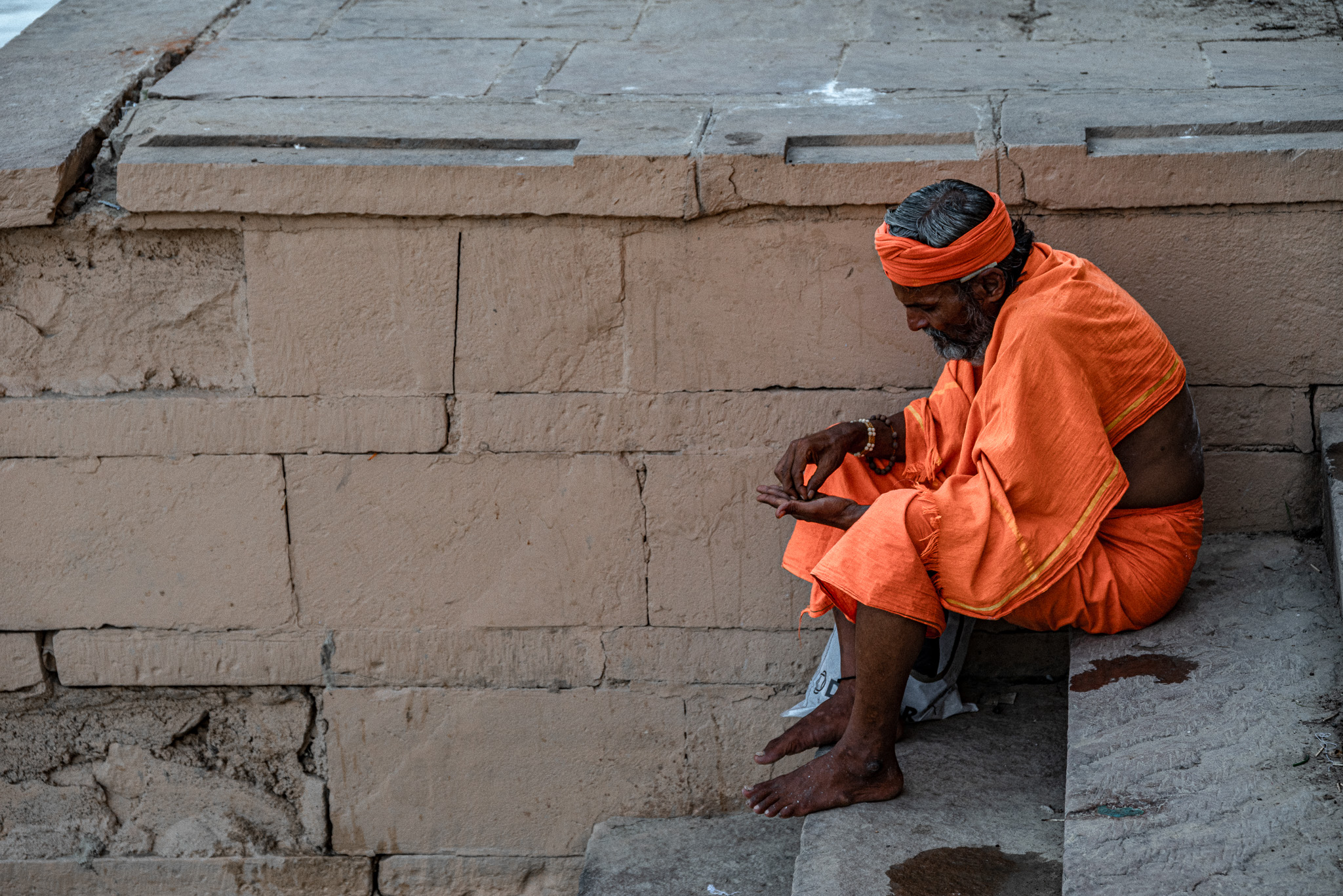 バラナシ・ガートのサドゥー